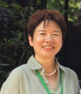 鶴田事務局長の顔写真